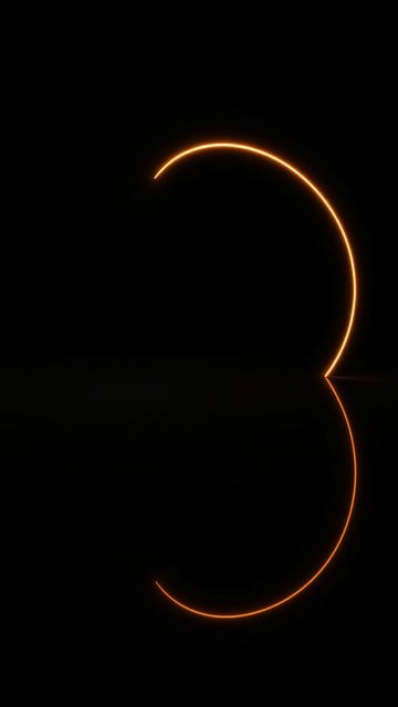 Neon Orange Number 3 Minimal Black Wallpaper
